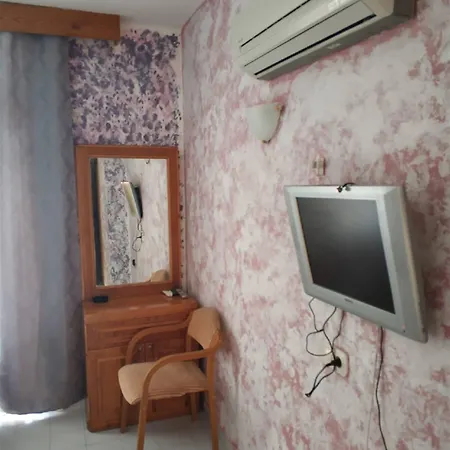 Agon Hotel 3*